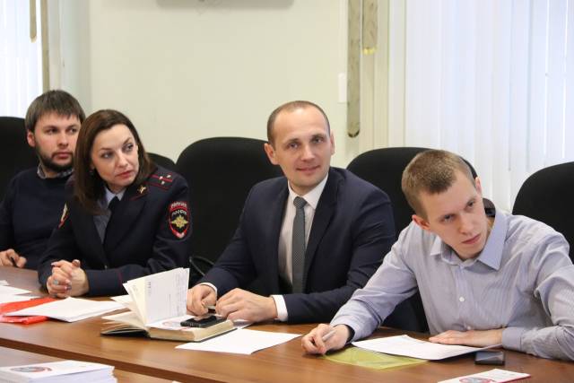 Прошло очередное заседание молодежной антинаркотической комиссии Курской области